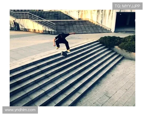 西安滑板队的赛场故事与经验分享聚焦滑板运动的成长与挑战 西安滑板队的赛场故事与经验分享聚焦滑板运动的成长与挑战