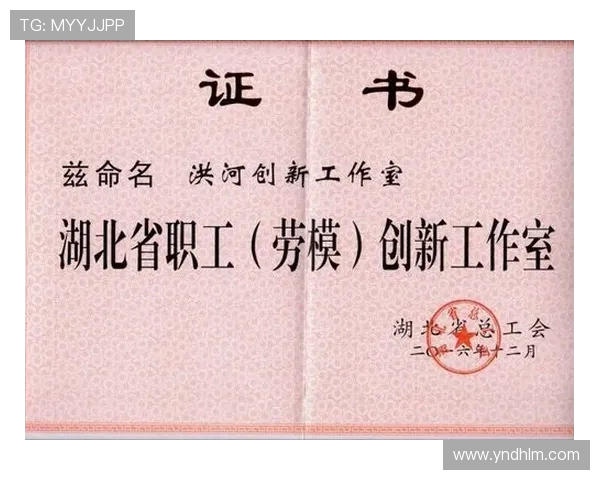 重庆网球队防反革新之路探索与实践的深度分析与启示 重庆网球队防反革新之路探索与实践的深度分析与启示