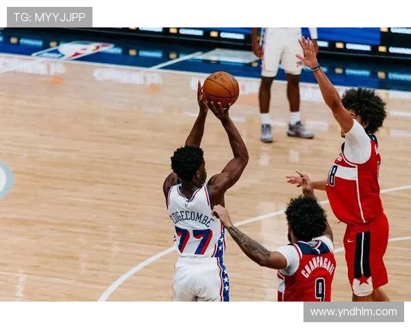 乔尔·恩比德引领赛季表现重回巅峰成为NBA最具影响力的球员之一