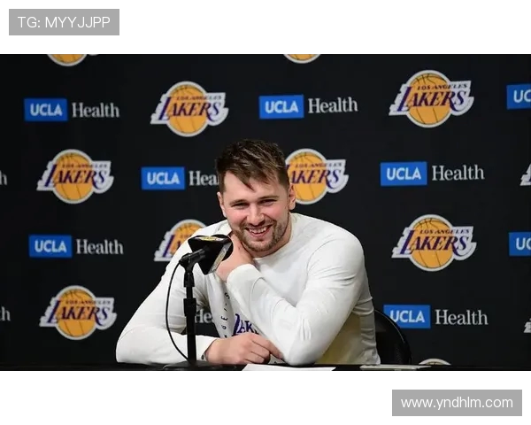 卢卡东契奇带领球队展现无与伦比的统治力与创造历史的新篇章